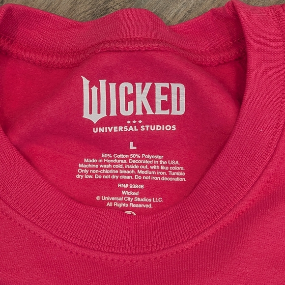 New! Wicked Glamorous Gal Sweatshirt - Picture 3 of 4